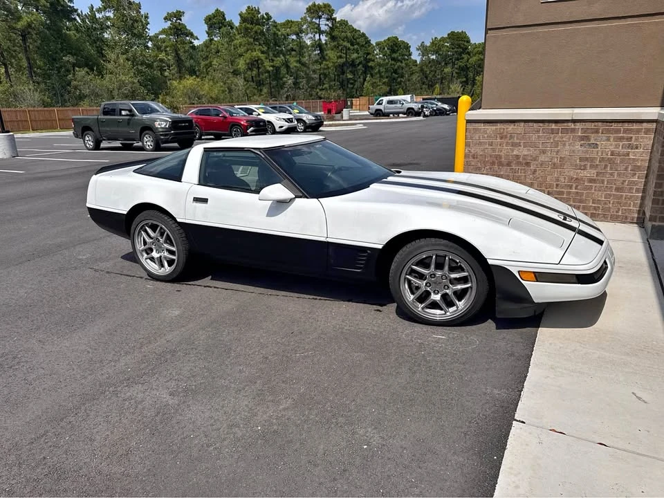 1995 Chevrolet Corvette C4 - Image 1 of 7