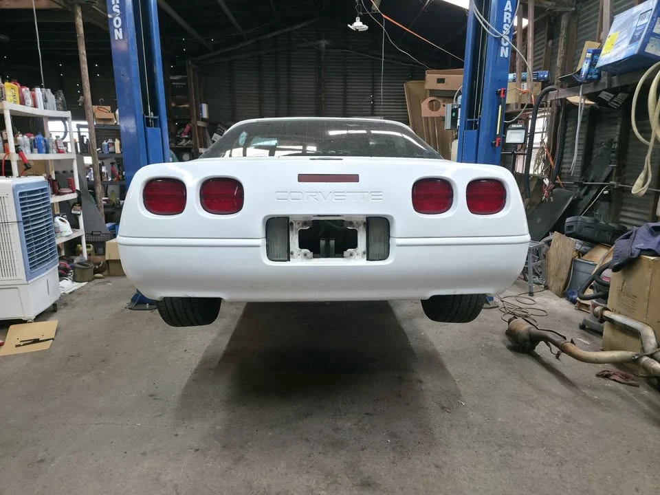 1995 Chevrolet Corvette C4 - Image 2 of 14