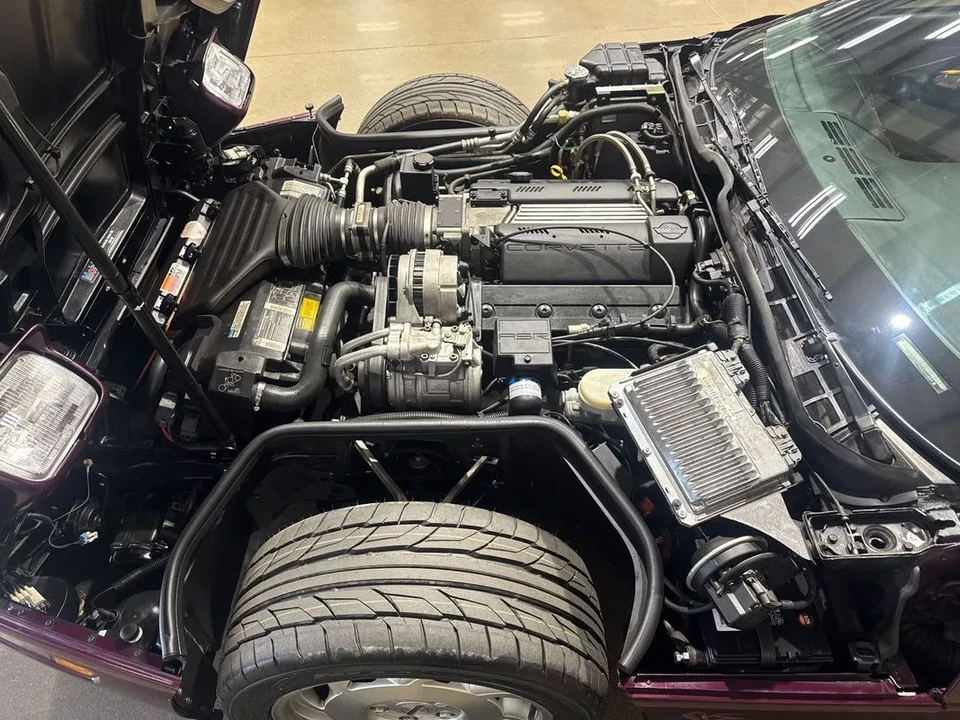 1995 Chevrolet Corvette C4 - Image 11 of 15