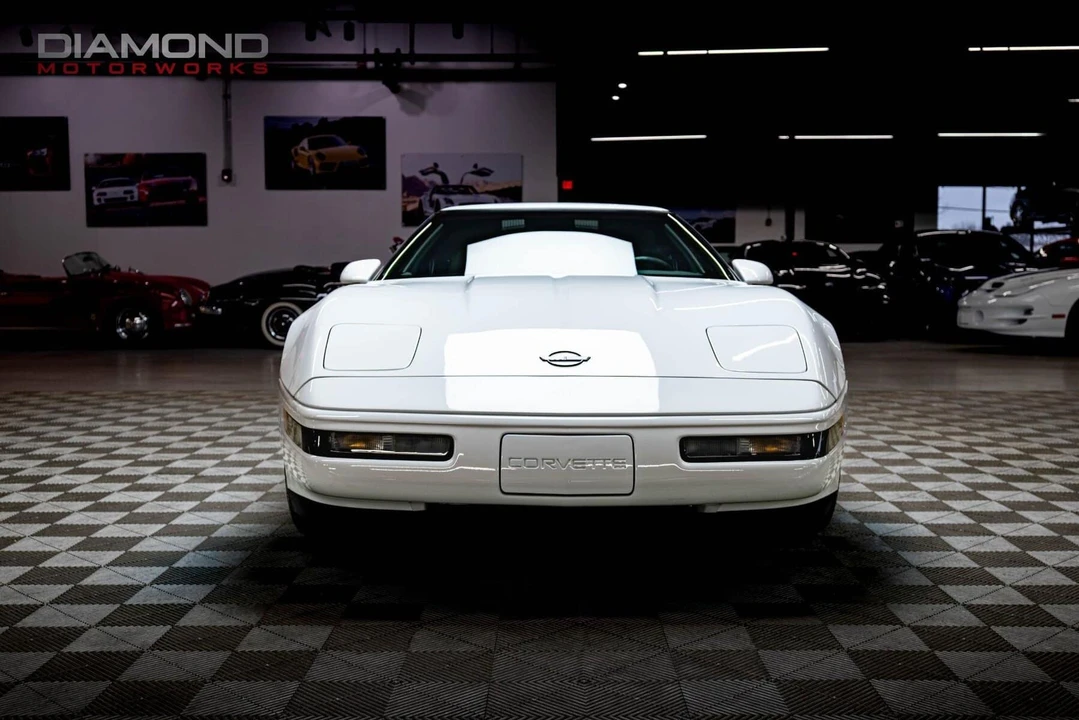 1995 Chevrolet Corvette C4 - Image 11 of 31