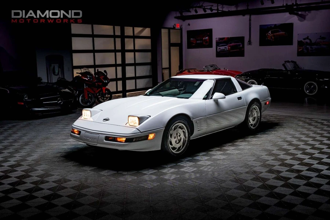 1995 Chevrolet Corvette C4 - Image 17 of 31