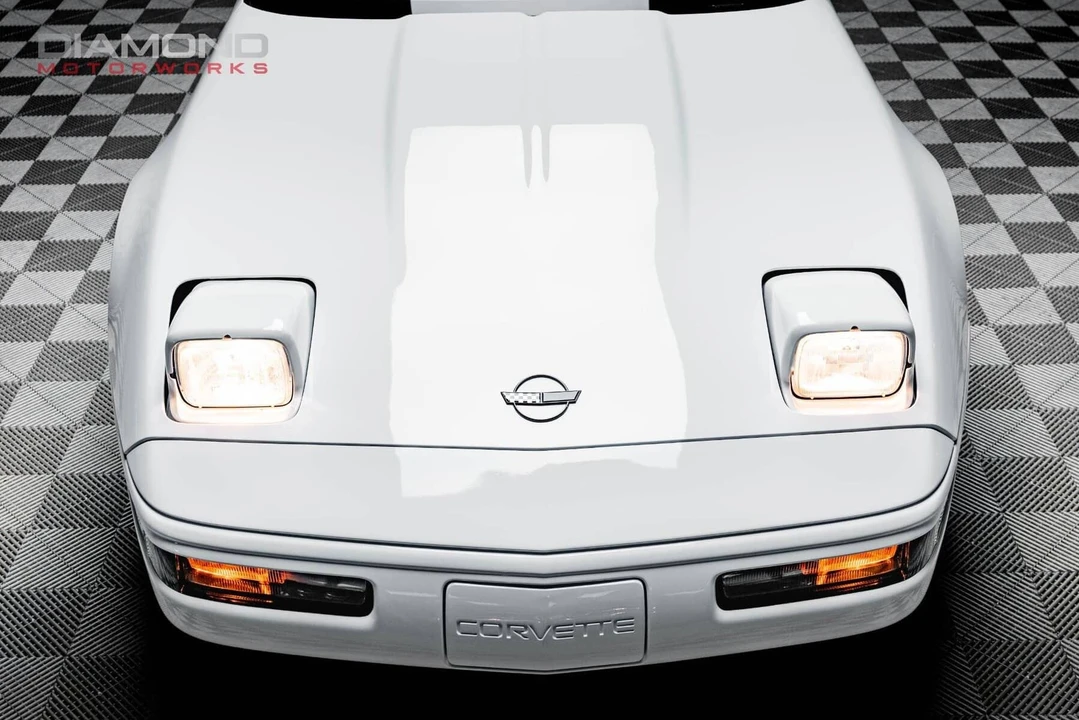 1995 Chevrolet Corvette C4 - Image 18 of 31