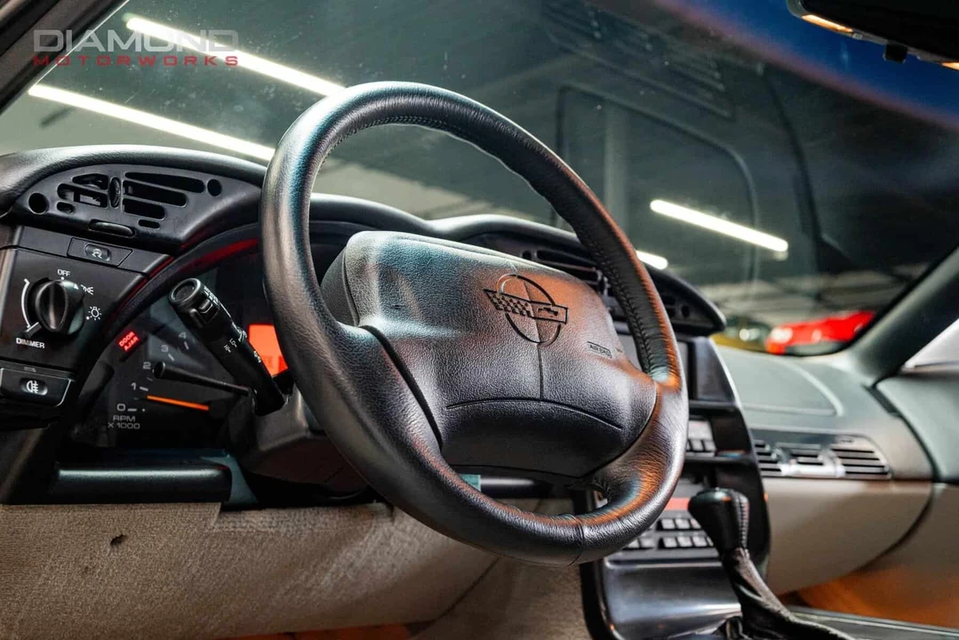1995 Chevrolet Corvette C4 - Image 22 of 31