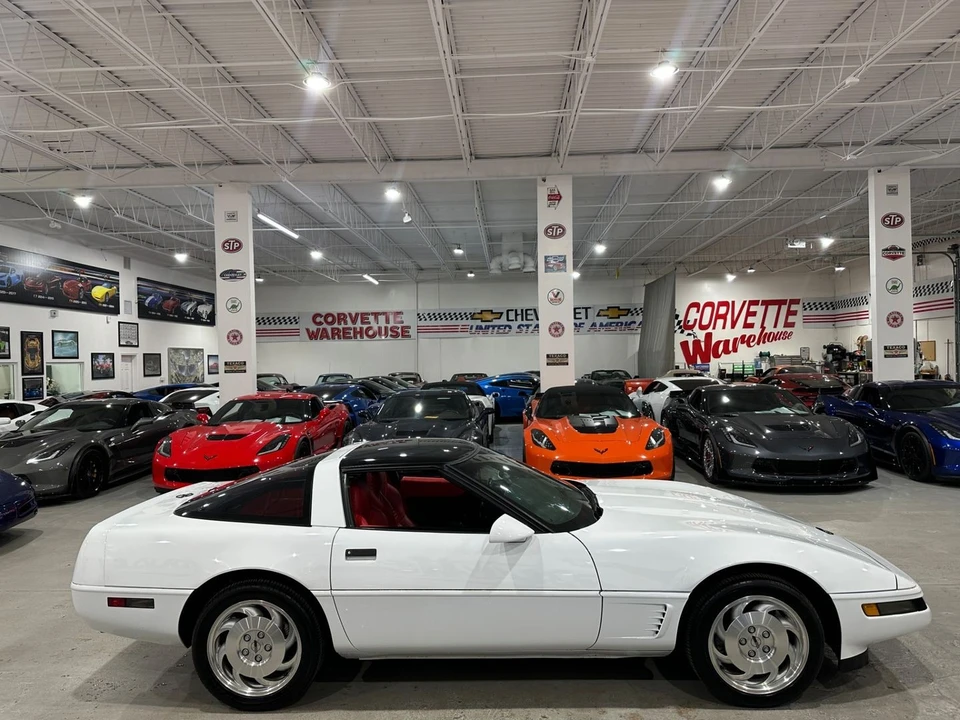 1995 Chevrolet Corvette C4 - Image 6 of 11