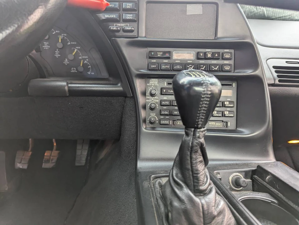 1995 Chevrolet Corvette C4 - Image 17 of 21