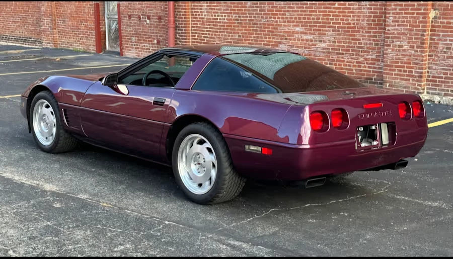 1995 Chevrolet Corvette C4 - Image 3 of 8