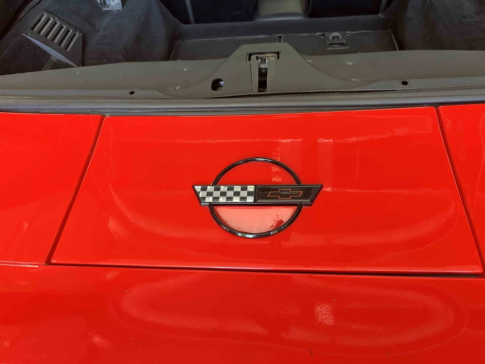 1995 Chevrolet Corvette C4 - Image 23 of 31