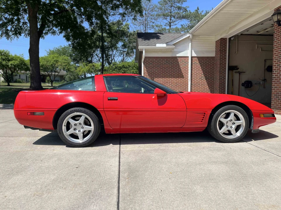 1995 Chevrolet Corvette C4 - Image 7 of 31