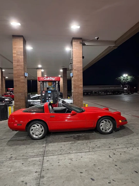 1995 Chevrolet Corvette C4 - Image 5 of 9
