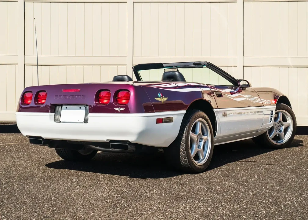 1995 Chevrolet Corvette C4 - Image 18 of 31