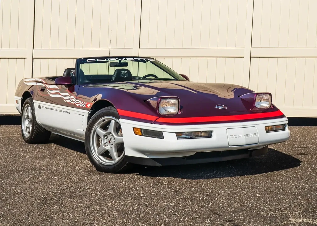1995 Chevrolet Corvette C4 - Image 2 of 31