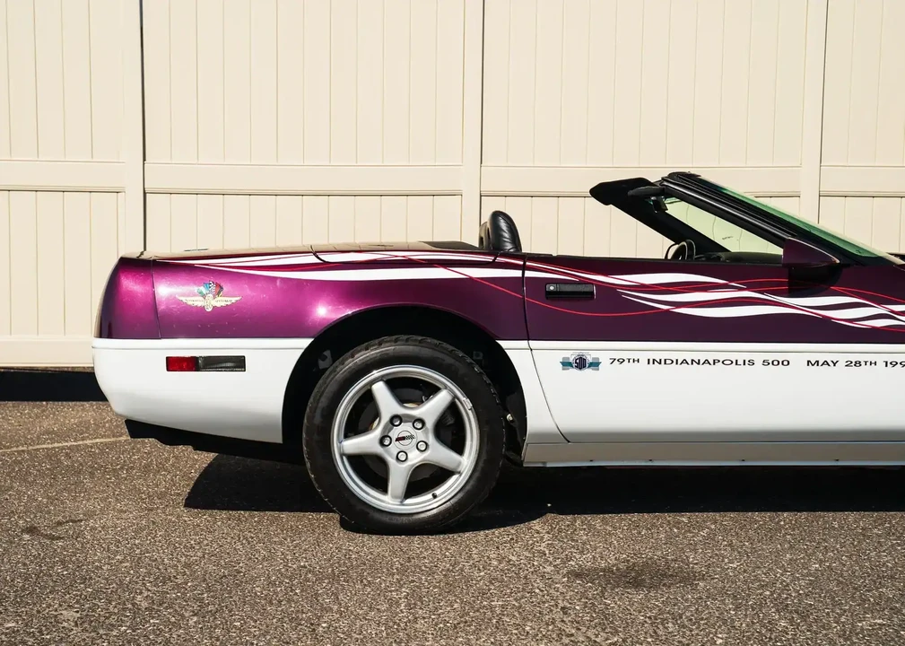 1995 Chevrolet Corvette C4 - Image 6 of 31