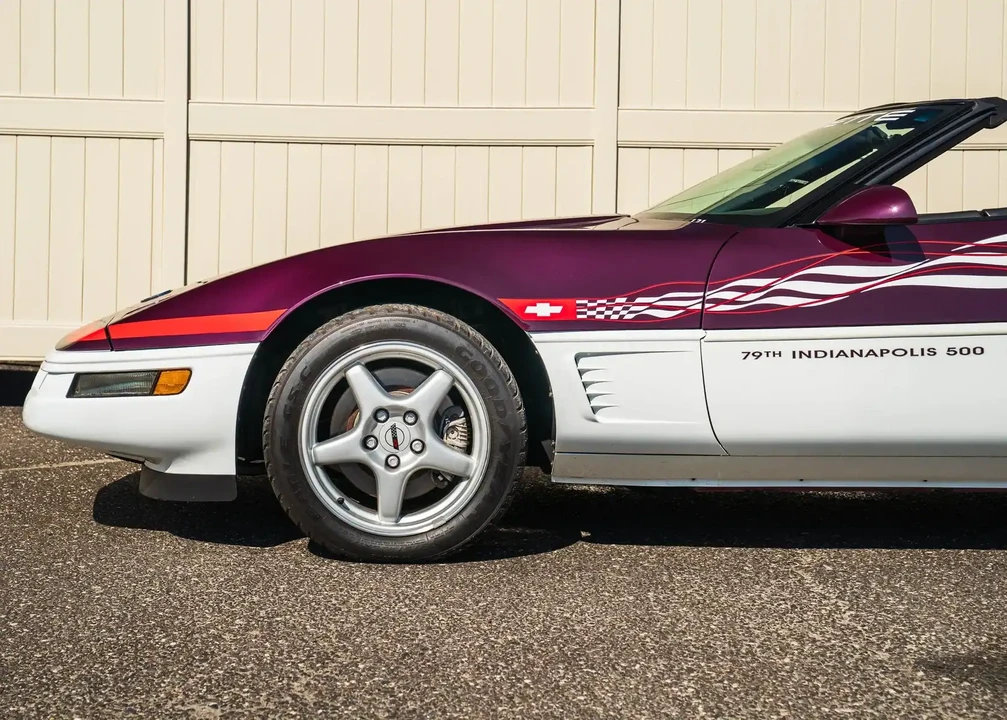 1995 Chevrolet Corvette C4 - Image 8 of 31