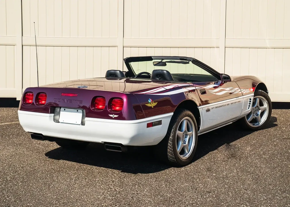 1995 Chevrolet Corvette C4 - Image 17 of 31