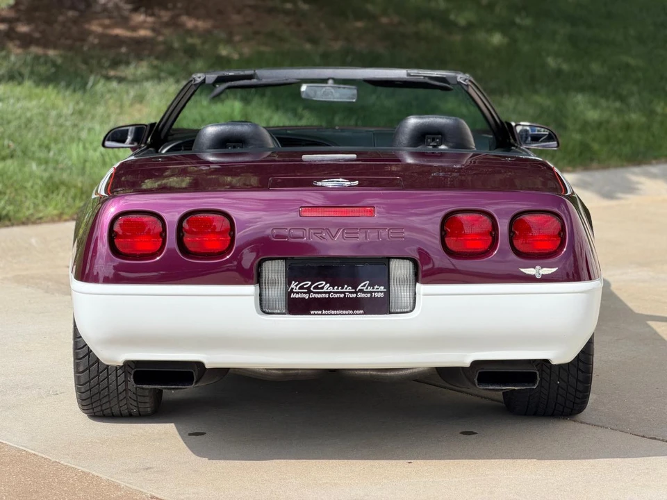 1995 Chevrolet Corvette C4 - Image 14 of 31