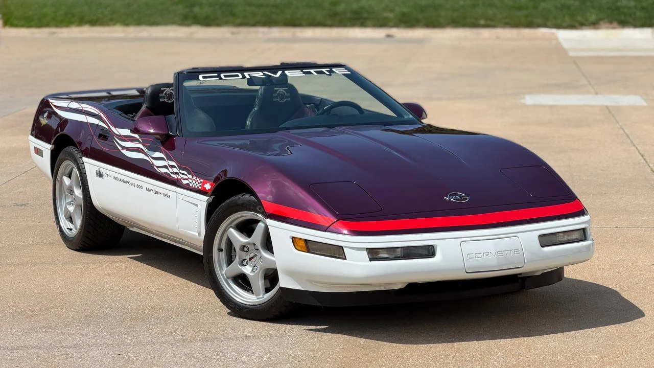 1995 Chevrolet Corvette C4 - Image 27 of 31