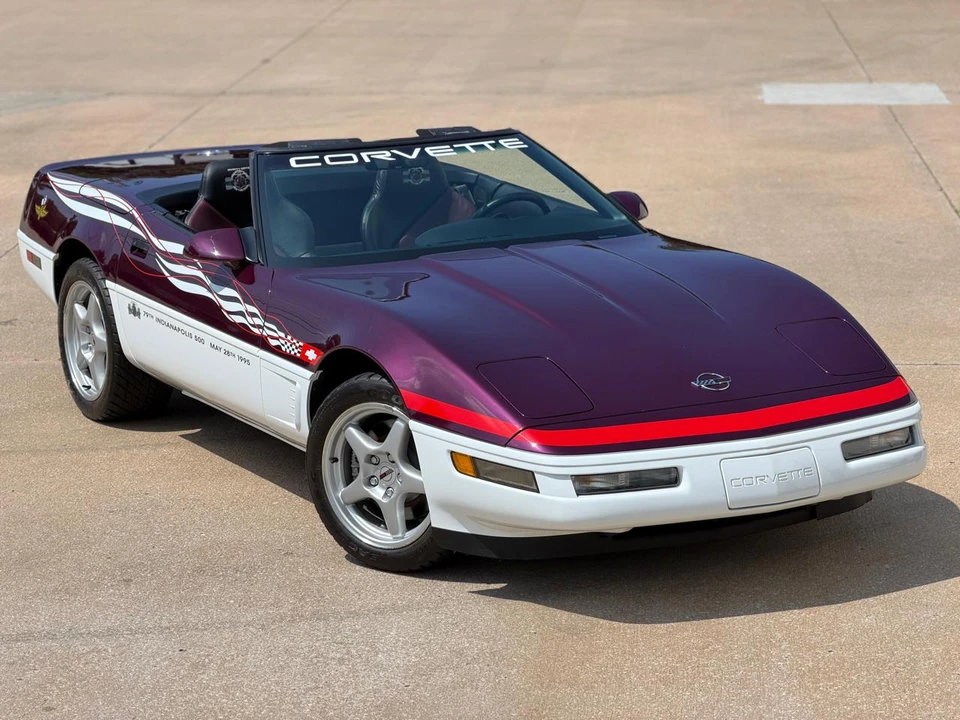 1995 Chevrolet Corvette C4 - Image 25 of 31