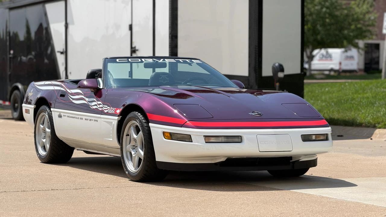 1995 Chevrolet Corvette C4 - Image 24 of 31