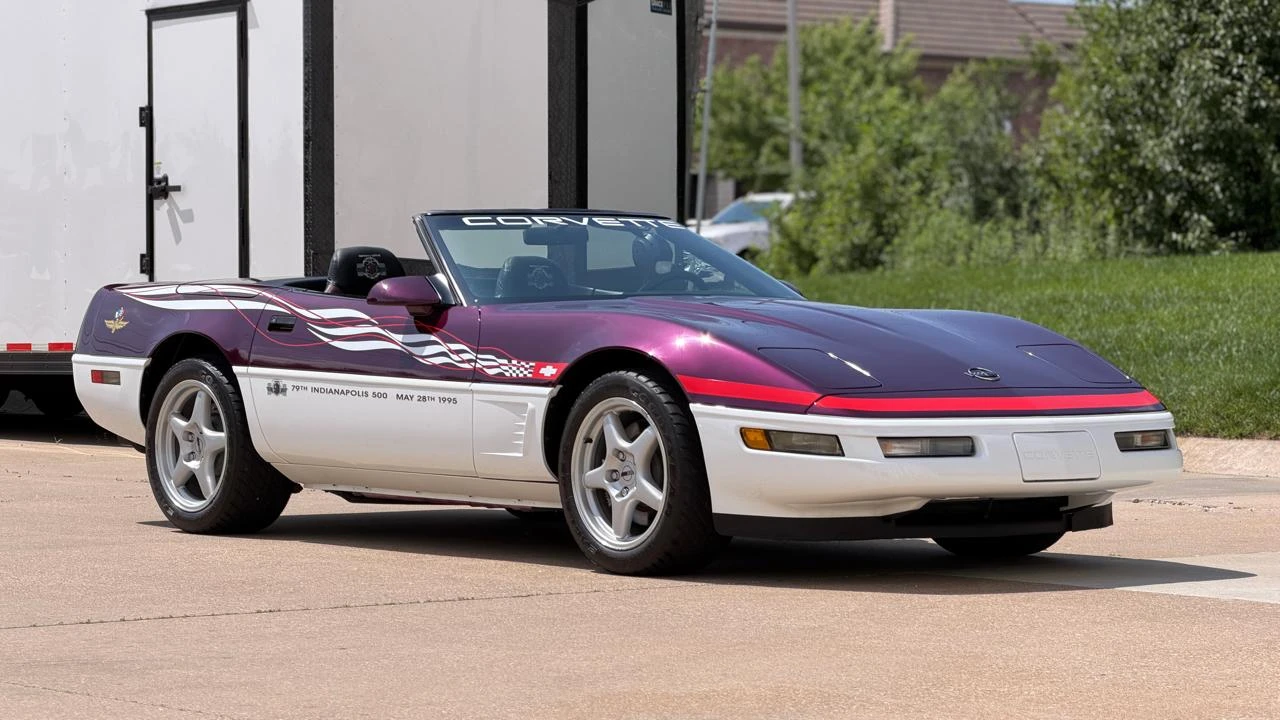 1995 Chevrolet Corvette C4 - Image 23 of 31