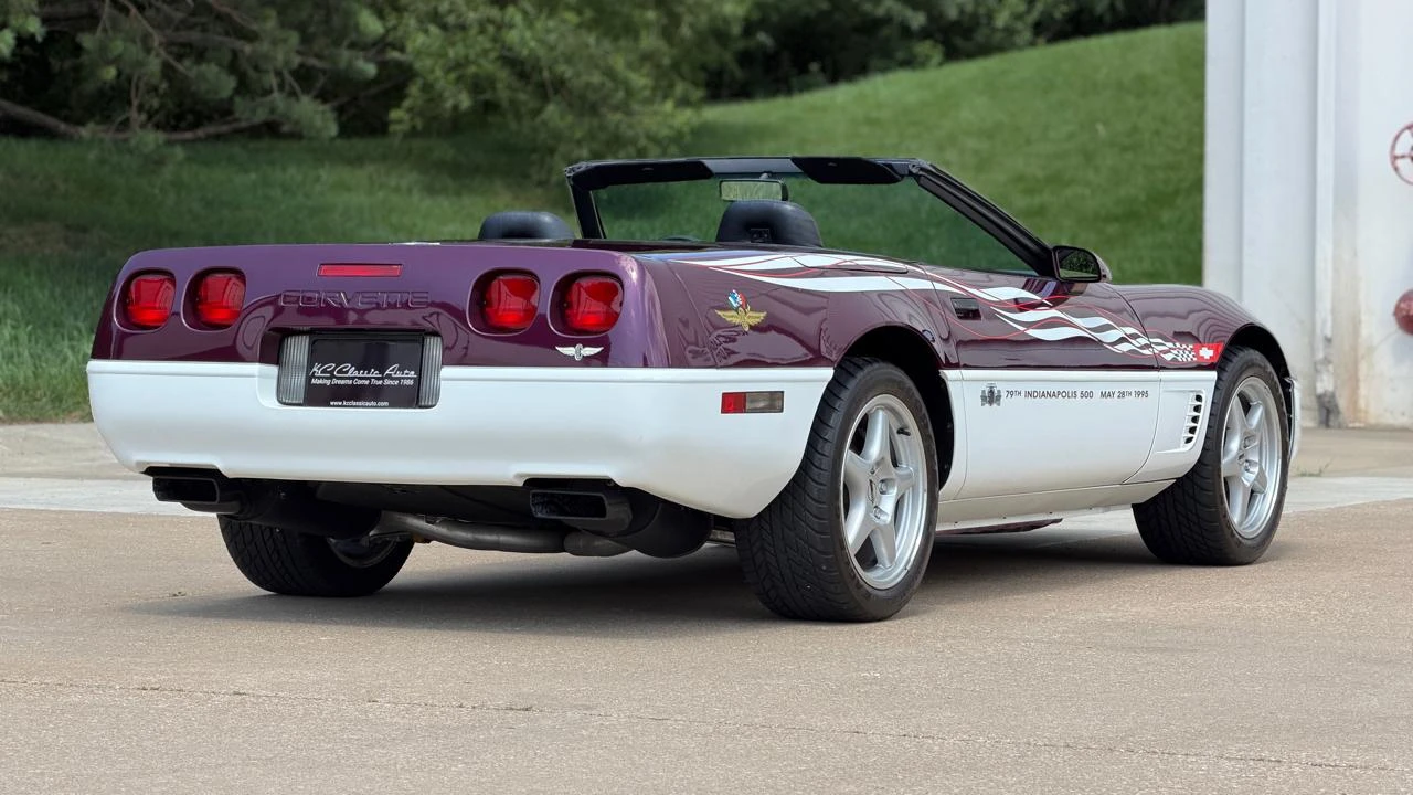 1995 Chevrolet Corvette C4 - Image 17 of 31