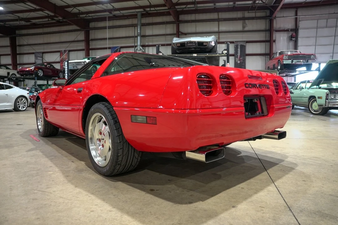 1995 Chevrolet Corvette C4 - Image 6 of 12