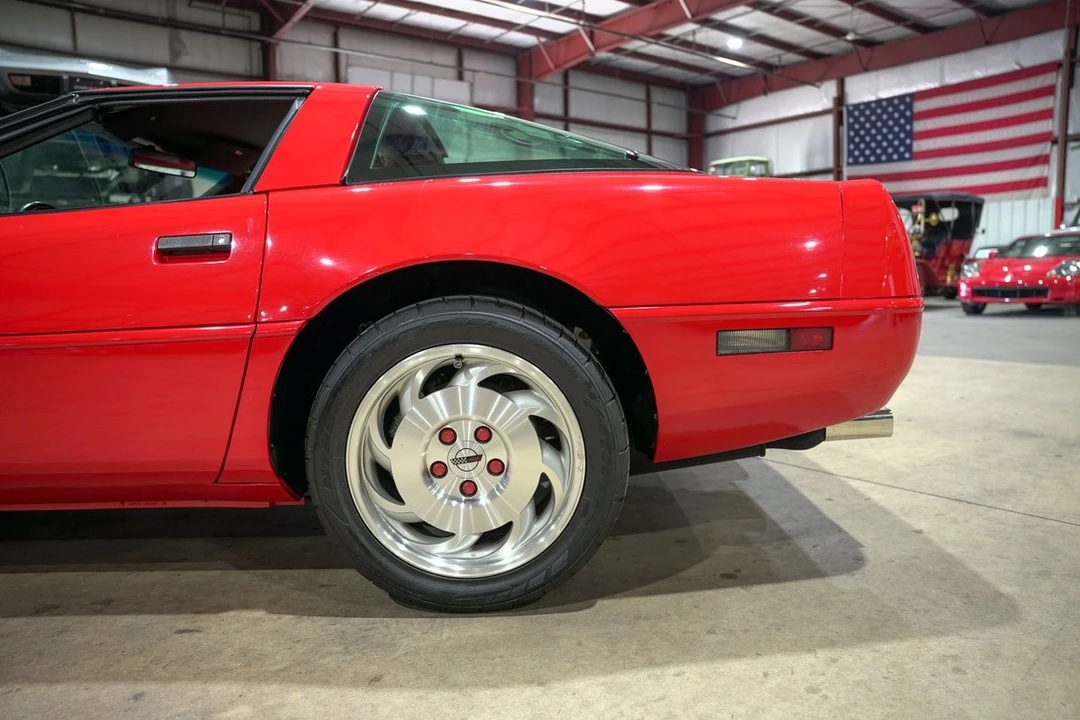 1995 Chevrolet Corvette C4 - Image 5 of 12