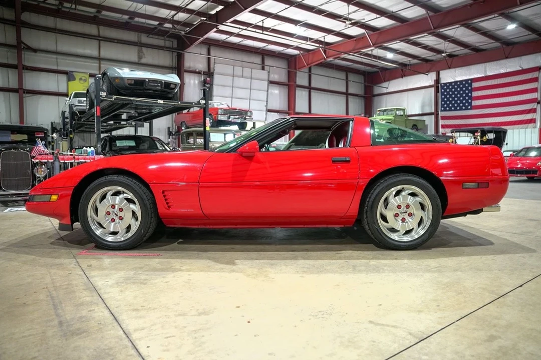 1995 Chevrolet Corvette C4 - Image 4 of 12