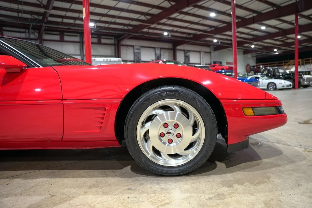 1995 Chevrolet Corvette C4 - Image 11 of 12