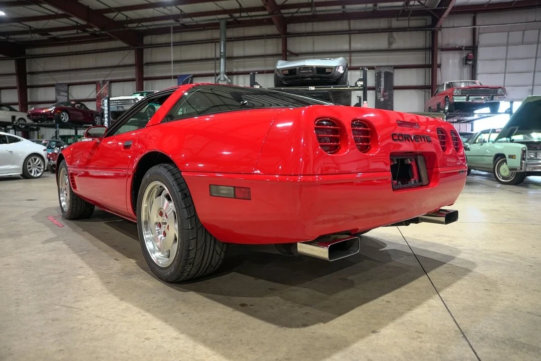 1995 Chevrolet Corvette C4 - Image 6 of 12