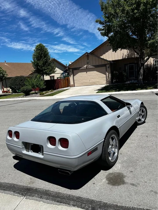 1995 Chevrolet Corvette C4 - Image 6 of 9
