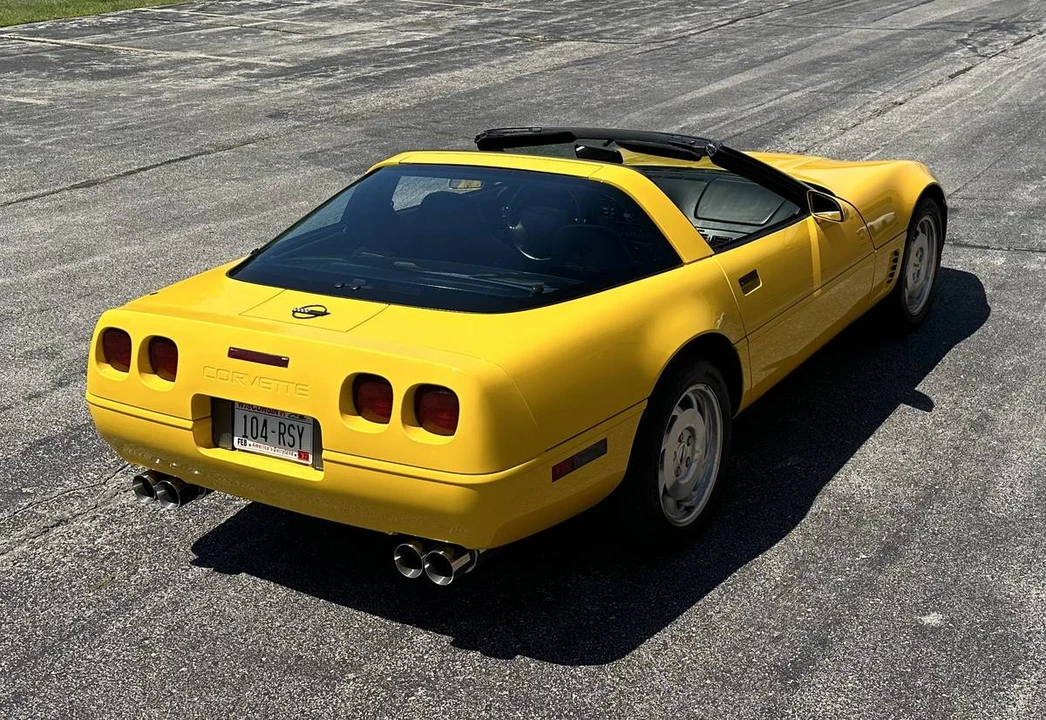 1995 Chevrolet Corvette C4 - Image 3 of 10