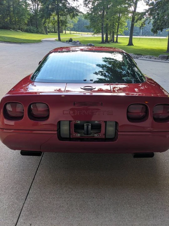 1995 Chevrolet Corvette C4 - Image 5 of 12