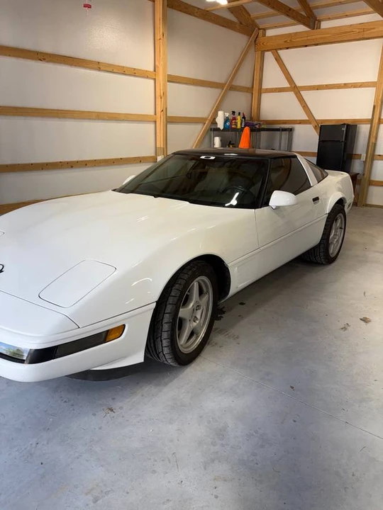 1995 Chevrolet Corvette C4 - Image 2 of 9