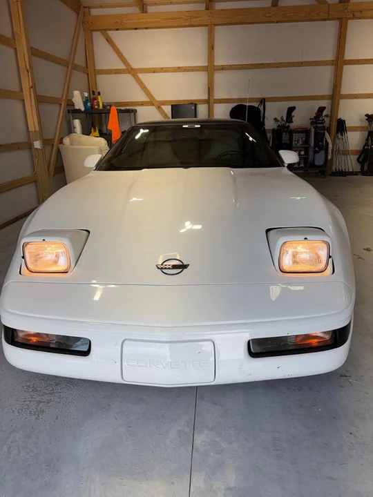 1995 Chevrolet Corvette C4 - Image 6 of 9