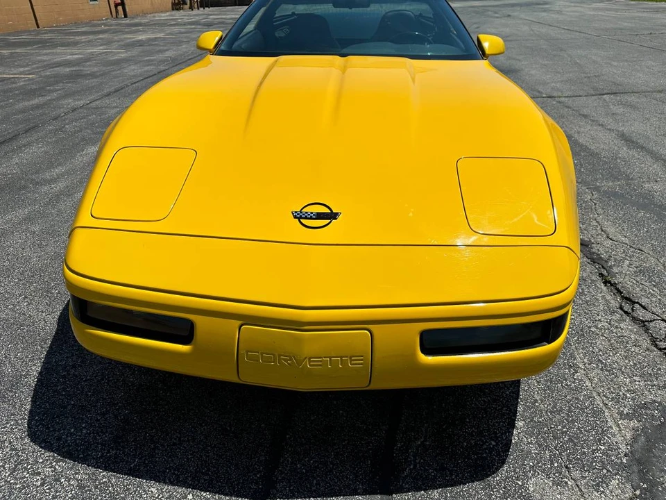 1995 Chevrolet Corvette C4 - Image 6 of 10