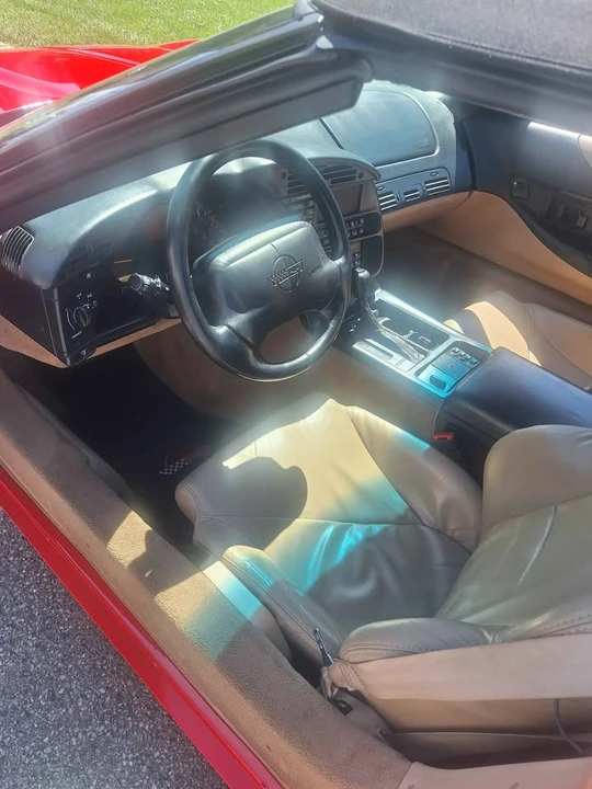 1995 Chevrolet Corvette C4 - Image 4 of 8