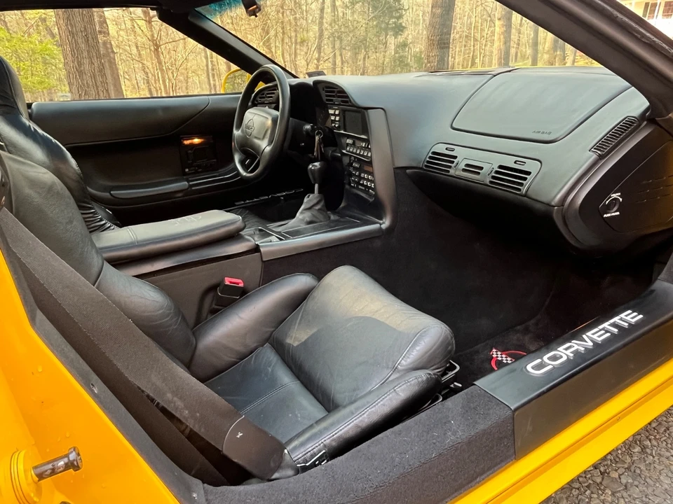 1995 Chevrolet Corvette C4 - Image 10 of 14