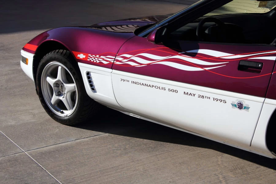 1995 Chevrolet Corvette C4 - Image 10 of 11