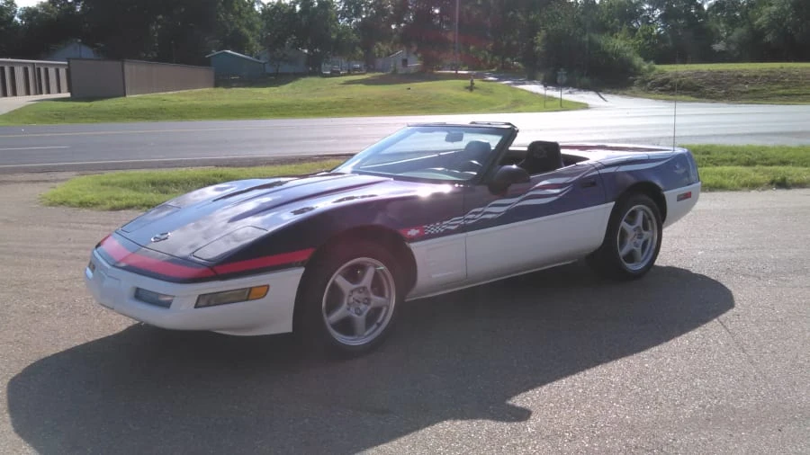 1995 Chevrolet Corvette C4 - Image 2 of 12