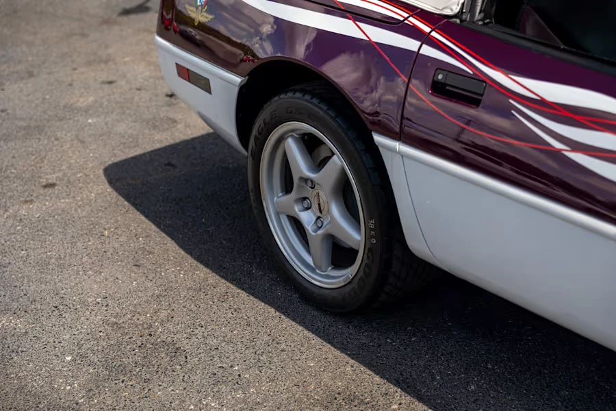 1995 Chevrolet Corvette C4 - Image 15 of 31