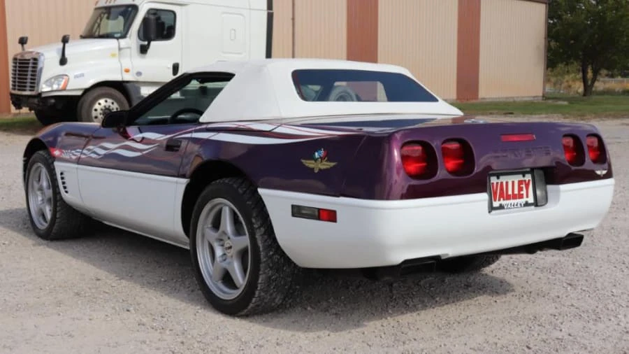 1995 Chevrolet Corvette C4 - Image 3 of 31