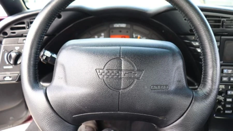 1995 Chevrolet Corvette C4 - Image 16 of 31