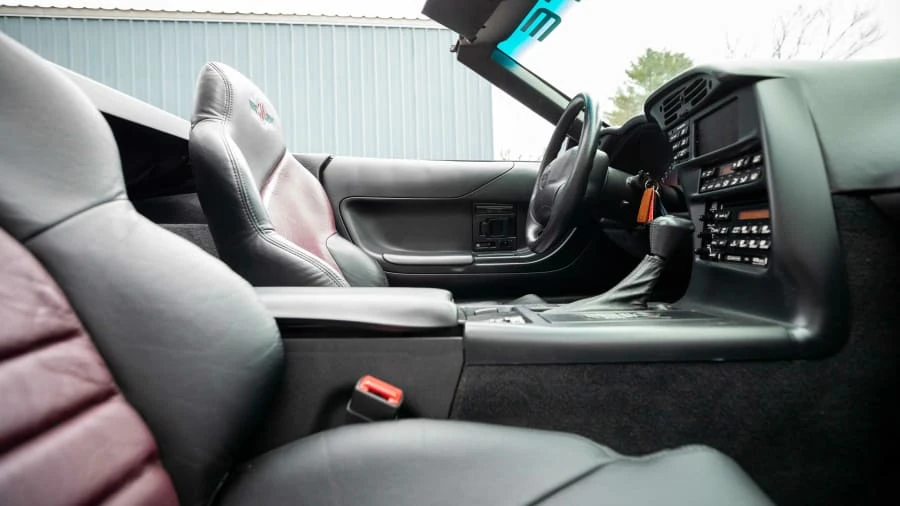 1995 Chevrolet Corvette C4 - Image 16 of 21