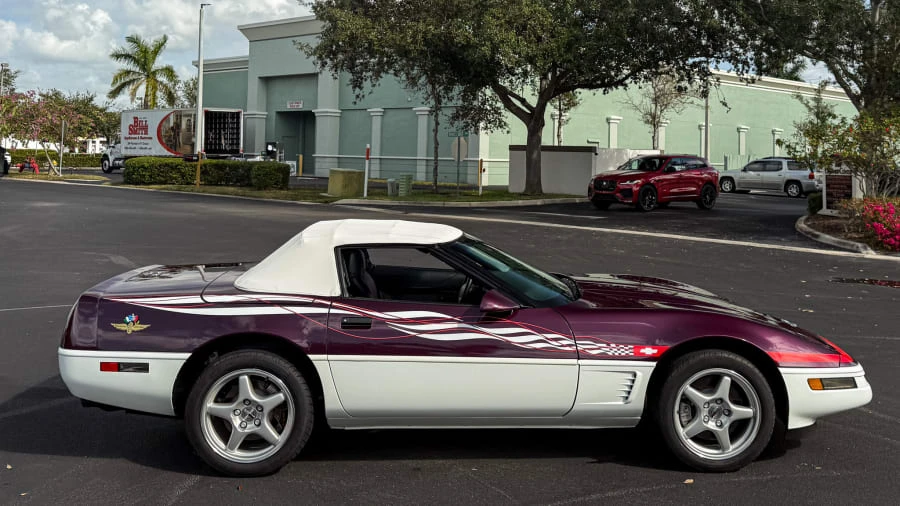 1995 Chevrolet Corvette C4 - Image 2 of 15
