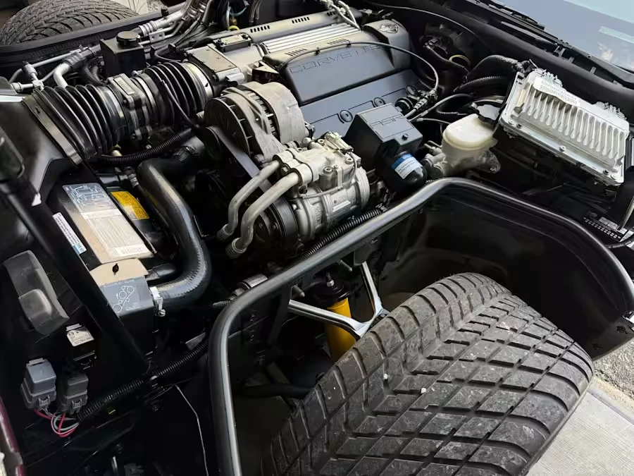 1995 Chevrolet Corvette C4 - Image 30 of 31