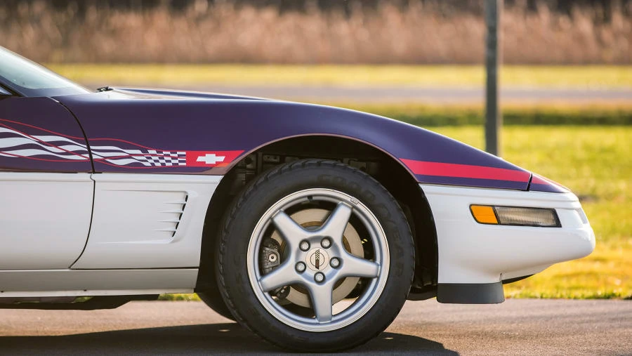 1995 Chevrolet Corvette C4 - Image 20 of 31