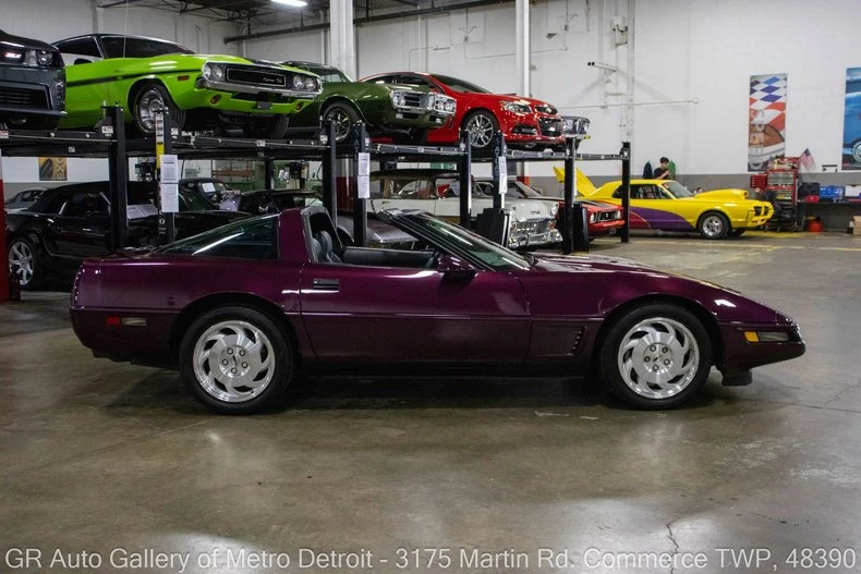 1995 Chevrolet Corvette C4 - Image 10 of 31