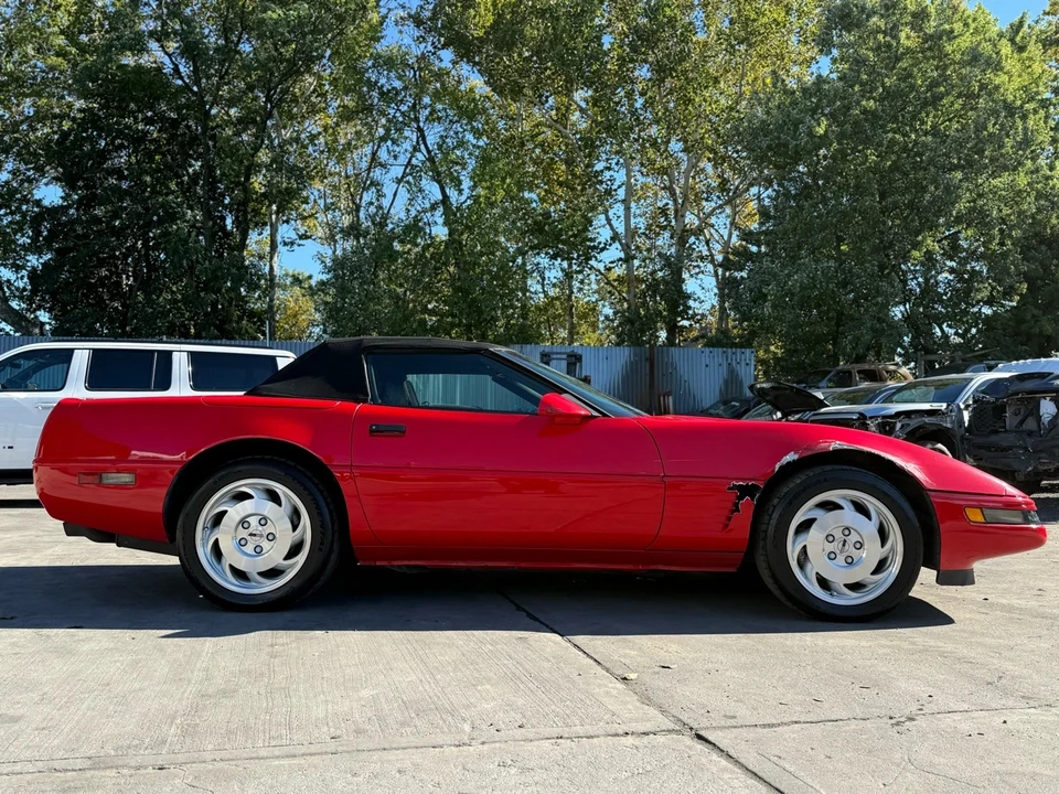 1995 Chevrolet Corvette C4 - Image 8 of 21