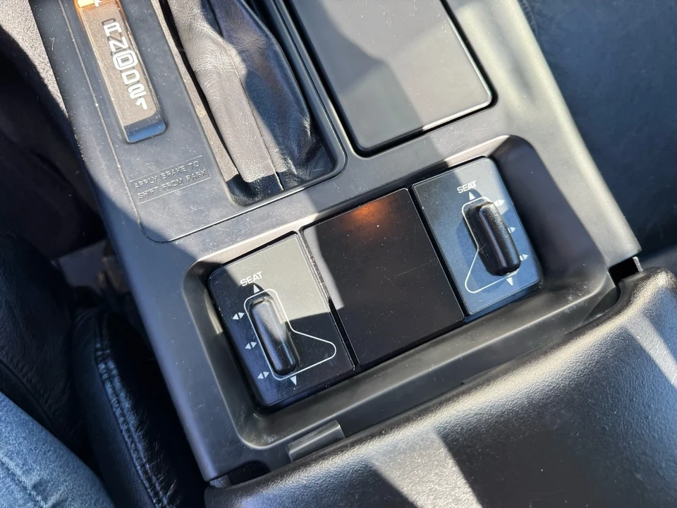 1995 Chevrolet Corvette C4 - Image 19 of 21