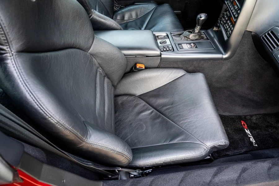 1995 Chevrolet Corvette C4 ZR1 - Image 22 of 31